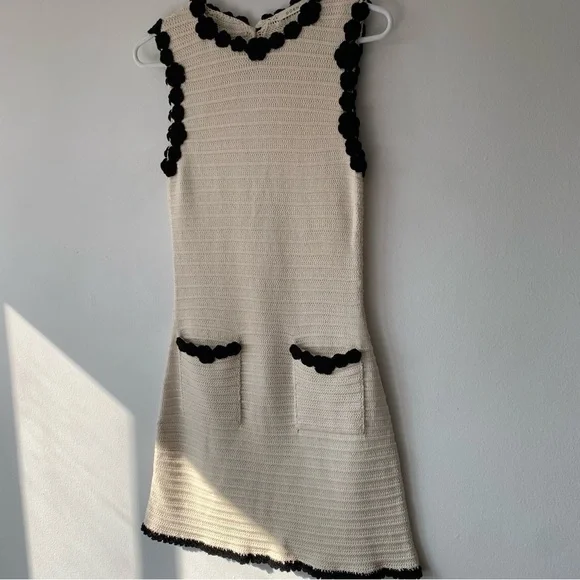 Doen Millicent Pima Cotton Knit Pocket Trim Sleeveless Mini Dress Cream Black
